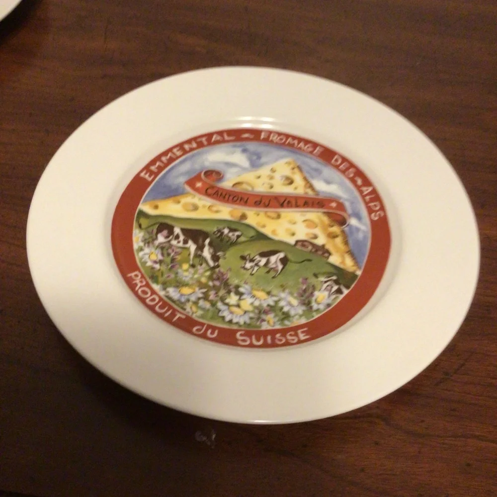 RESTORATION HARDWARE SET OF 4 CHEESE SIDE PLATES STILL IN THE BOX